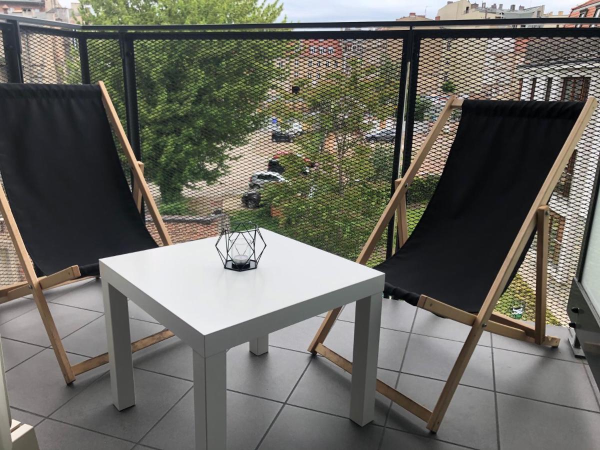 Apartament Alfa With Free Parking Posen Exterior foto